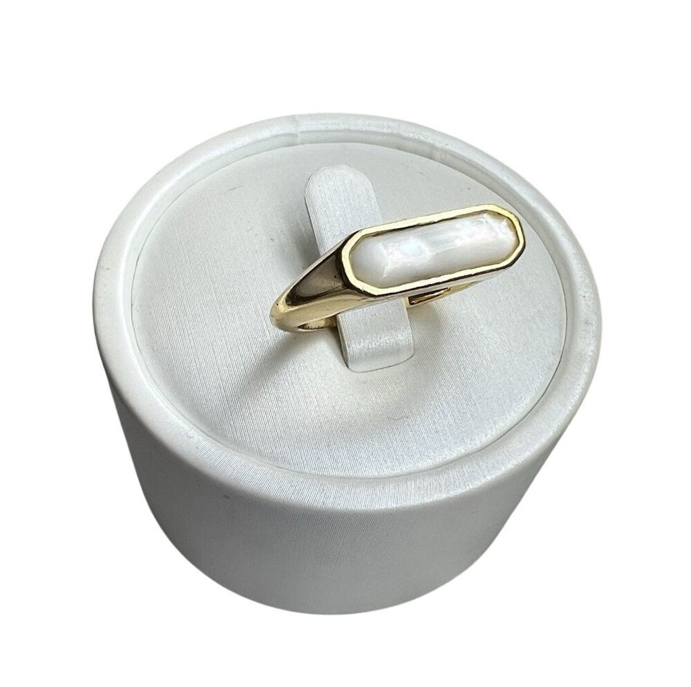GORJANA Yellow Gold Plated Signet Ring Mother-Of-Pearl Sz 5.75